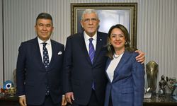 Vakfımız Başkan Yardımcıları İyi Parti Genel Başkanı Musavvat Dervişoğlu’nu ziyaret etti
