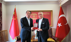 Hong Kong, Makao, Tayvan ve Yurtdışındaki Çinlilerle İlişkiler Komitesi heyetinden Türkiye Çin Dostluk Vakfı'na ziyaret