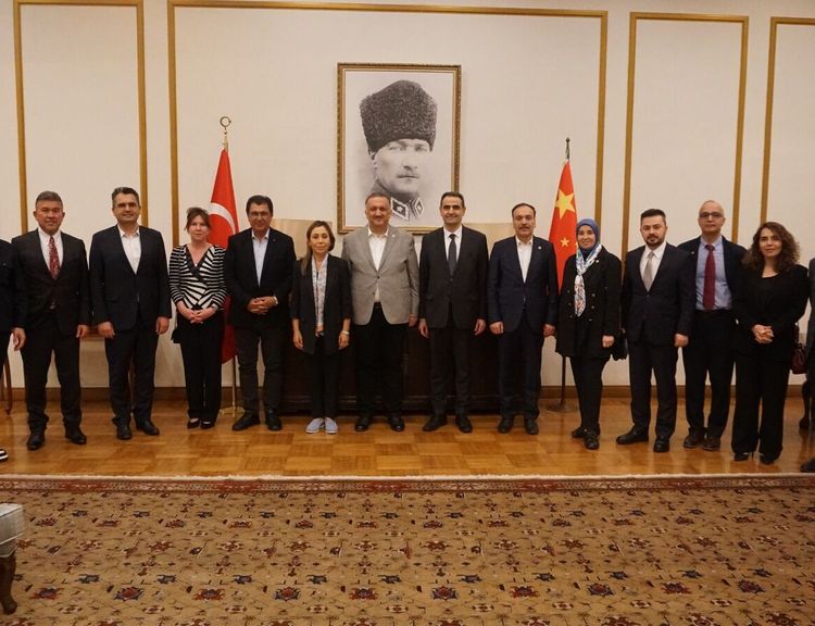 Türk Milletvekilleri Çin Gezisi