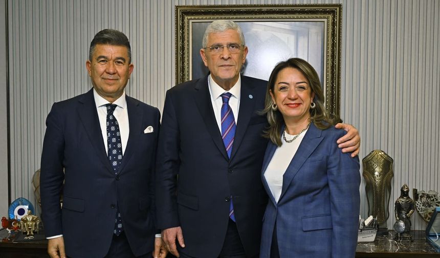 Vakfımız Başkan Yardımcıları İyi Parti Genel Başkanı Musavvat Dervişoğlu’nu ziyaret etti